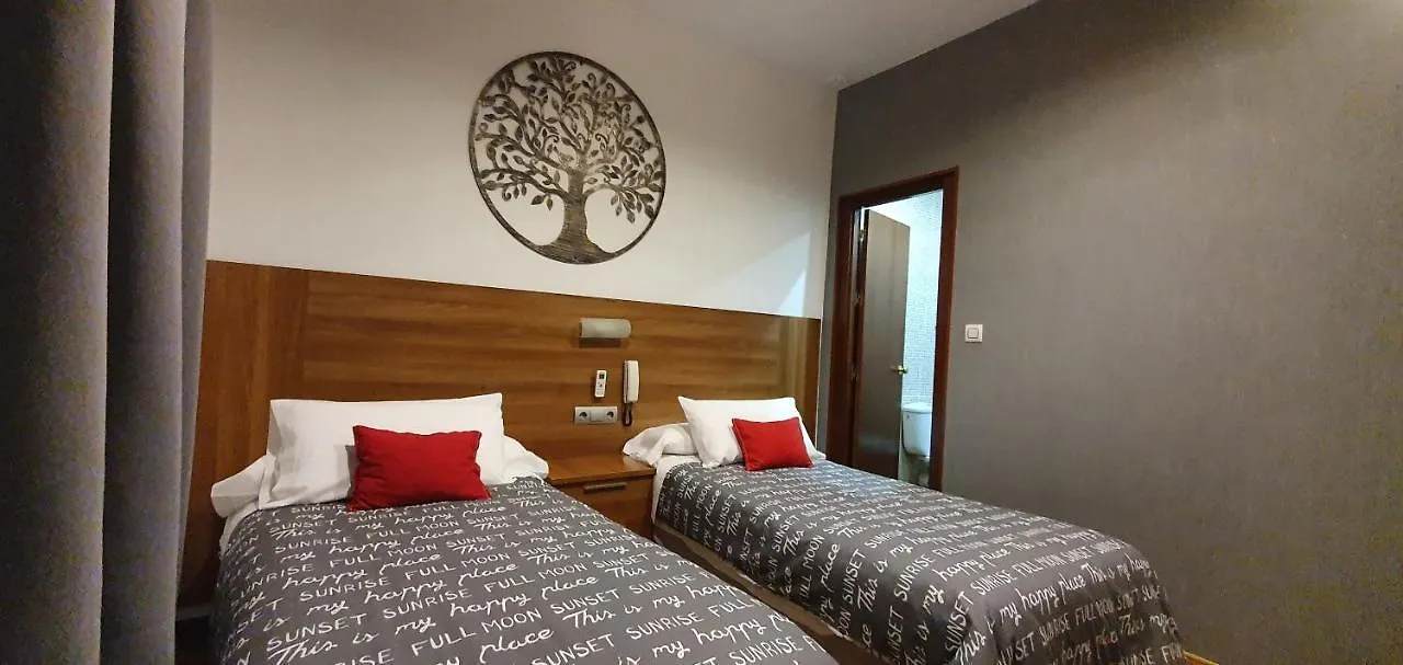 Hotel Hostal San Francisco Cadiz Spain